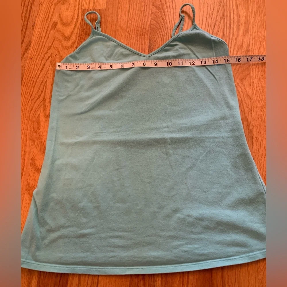 Bundle of 3 large Camisole Tanks by Torrid, JJill, & Inc in Aqua, Berry & White - Picture 5 of 16